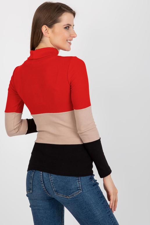 Raudona ir juoda paprasta palaidinė... Raudona ir juoda paprasta palaidinė...