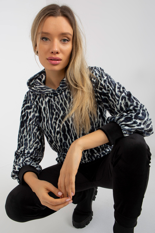 Balto ir juodo veliūro komplektas su...