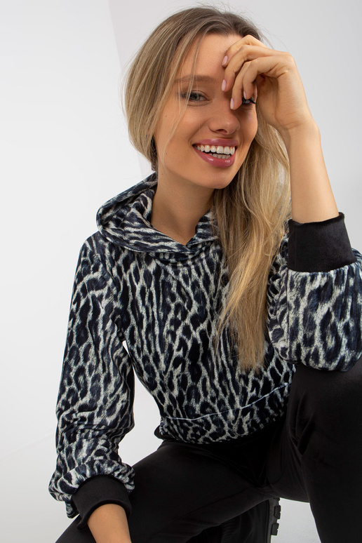 Balto ir juodo veliūro komplektas su...