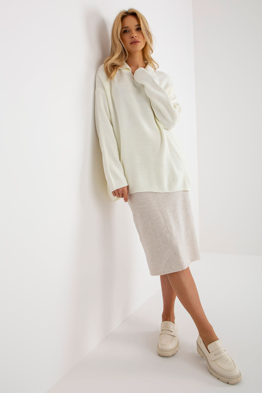 Ecru moteriškas oversize megztinis su... Ecru moteriškas oversize megztinis su...