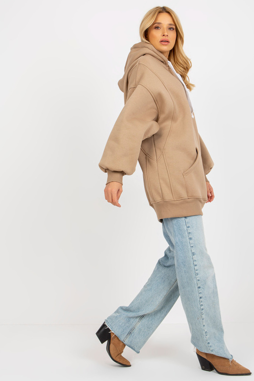 Tamsiai smėlio spalvos ilgas... Tamsiai smėlio spalvos ilgas...