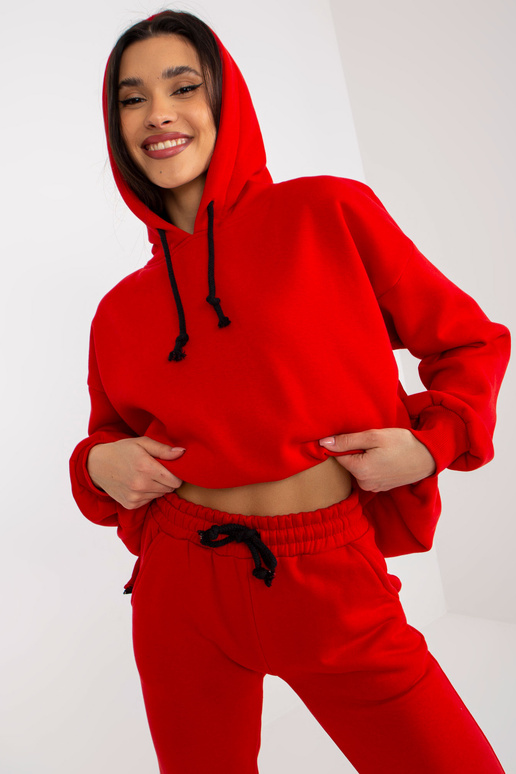 Raudonas moteriškas sportinio... Raudonas moteriškas sportinio...