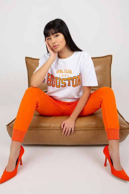 Balti laisvai marginti marškinėliai Balti laisvai marginti marškinėliai