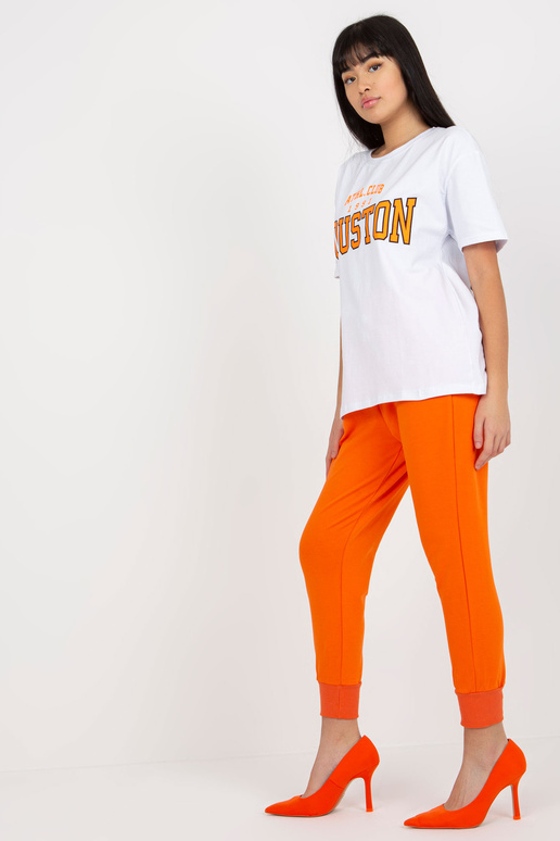 Balti laisvai marginti marškinėliai Balti laisvai marginti marškinėliai