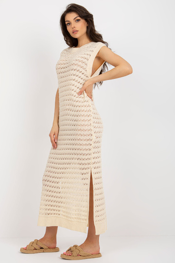 Šviesiai smėlio spalvos... 2