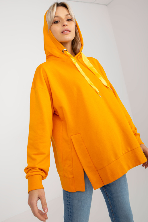 Tamsiai geltonas megztinis su gobtuvu...