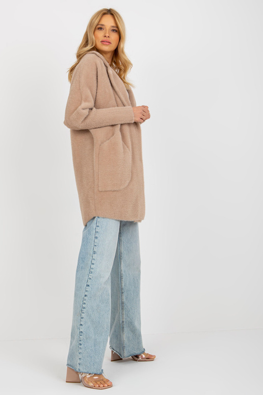 Smėlio spalvos laisvas alpakų paltas... Smėlio spalvos laisvas alpakų paltas...