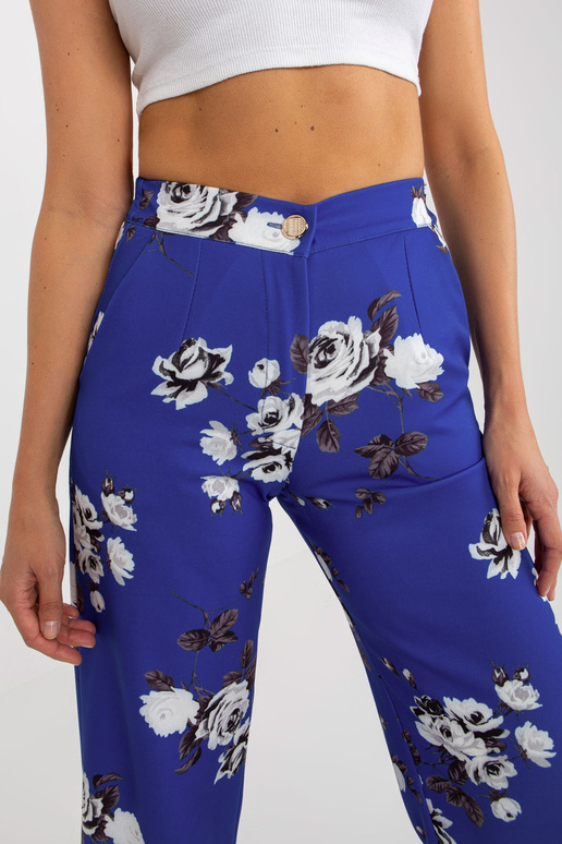 Kobalto plačios rožinės spalvos... Kobalto plačios rožinės spalvos...