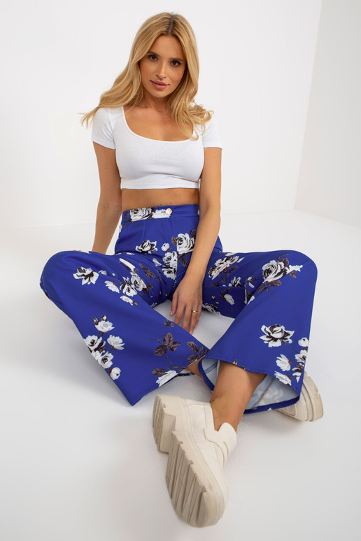 Kobalto plačios rožinės spalvos... Kobalto plačios rožinės spalvos...