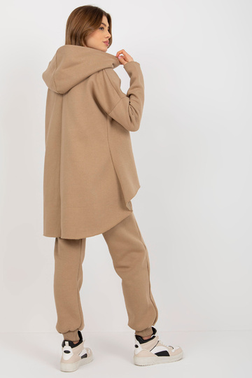 Tamsiai smėlio spalvos... 2