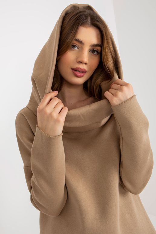 Tamsiai smėlio spalvos bazinis...