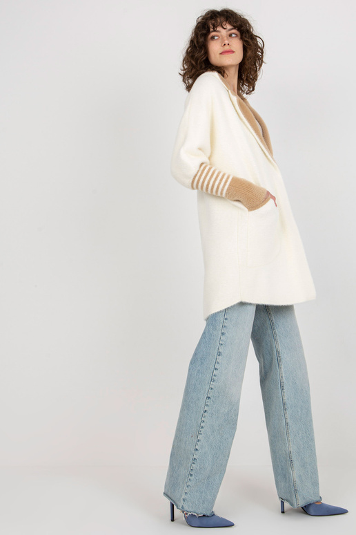 Ecru moteriškas alpakų paltas su vilna