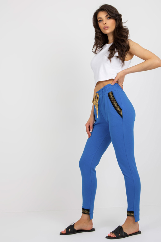 Tamsiai mėlynos moteriškos sportinės...