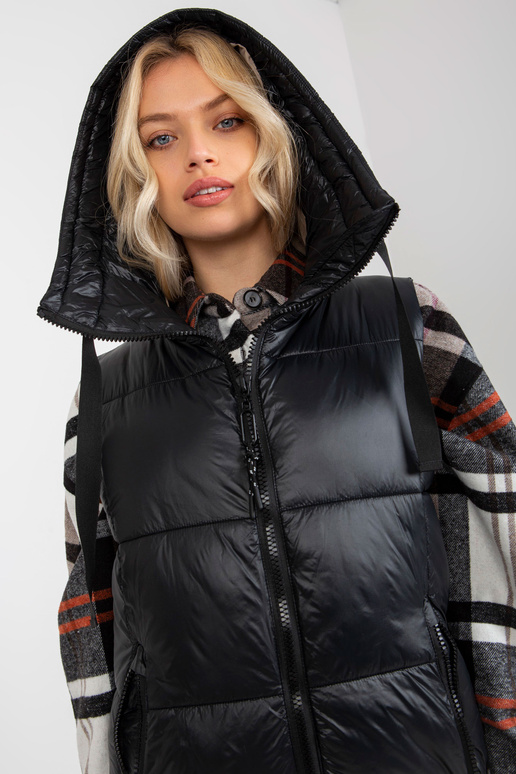 Juoda ilga pūkinė liemenė su gobtuvu...