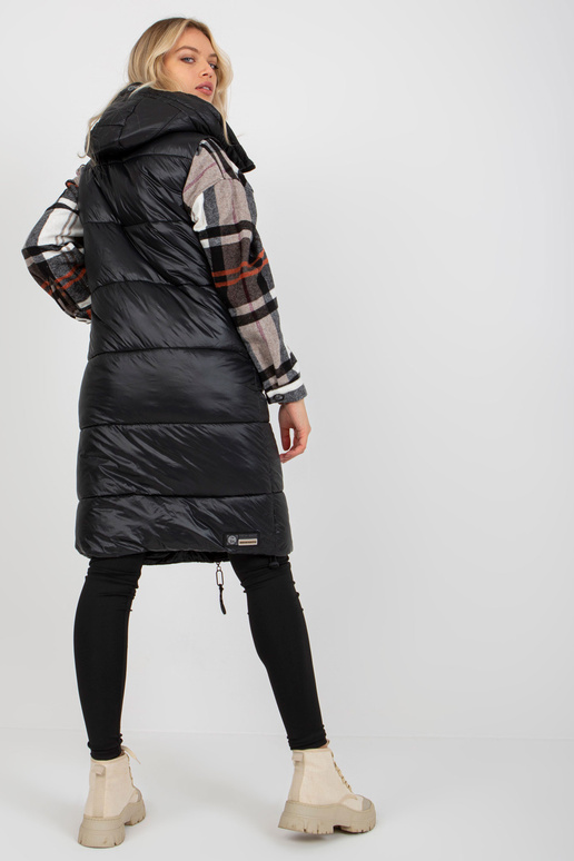 Juoda ilga pūkinė liemenė su gobtuvu...