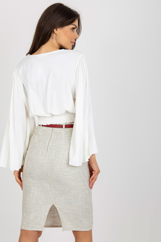 Ecru apvyniojama iškilminga palaidinė...