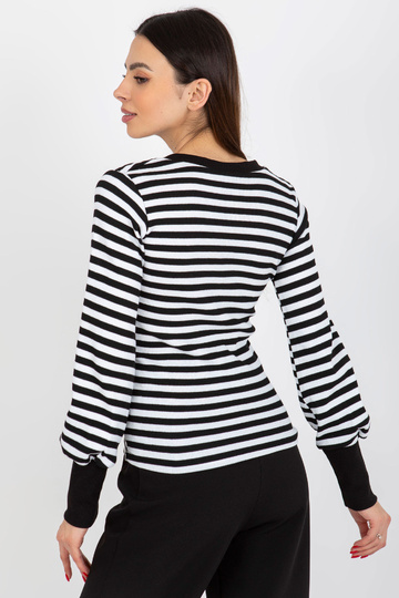 Juodai balta prigludusi... 2