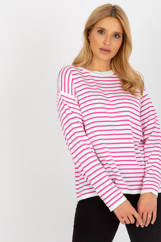 Baltas ir šviesiai violetinis...