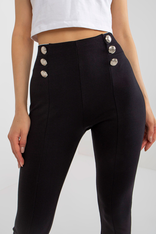 Juodos moteriškos sportinės kelnės su... Juodos moteriškos sportinės kelnės su...