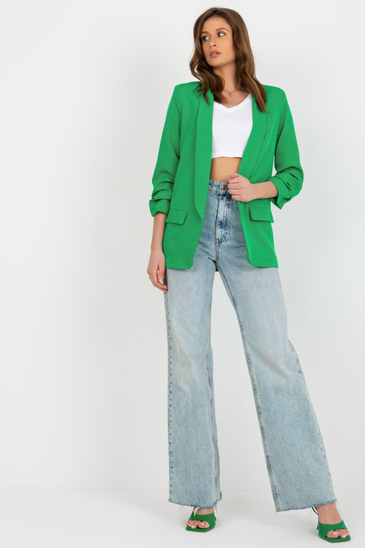 Žalia moteriška striukė su rauktomis... Žalia moteriška striukė su rauktomis...