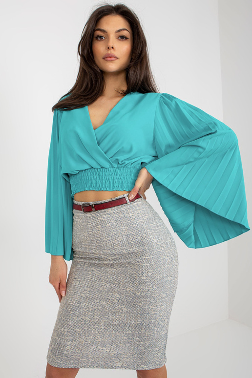 Tamsiai mėlynos-smėlio spalvos...