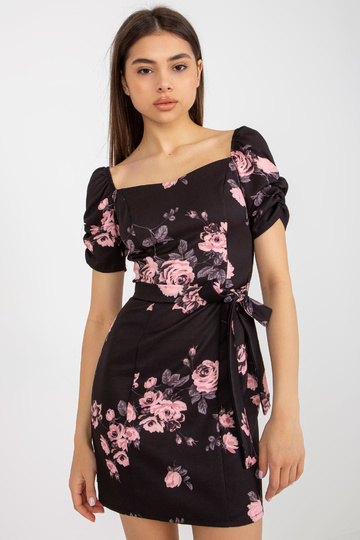 Ilonos juodos ir rožinės...