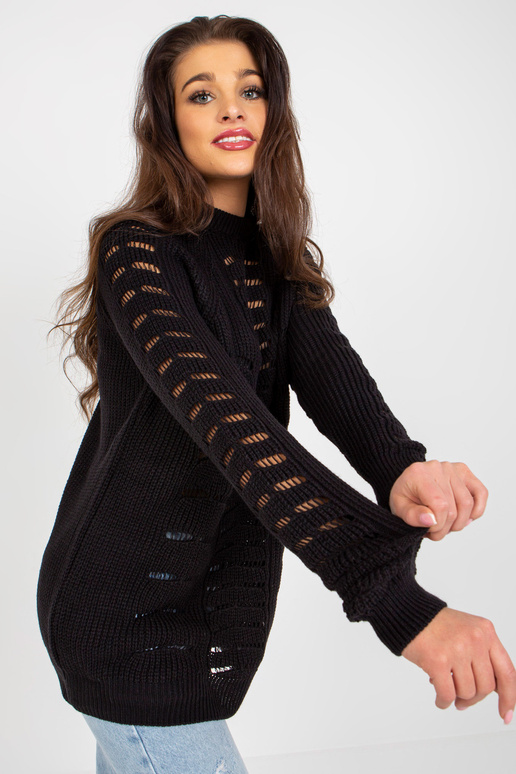 Juodas ažūrinis oversize megztinis su...