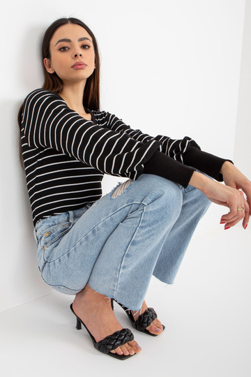 Juodai balta dryžuota... 2