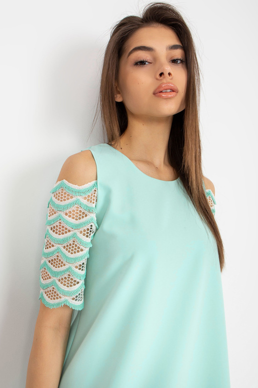Mėtinė kokteilinė suknelė su ažūrine...