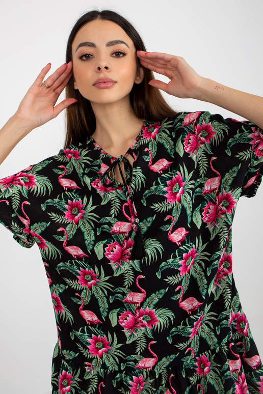 Suknelė su vasariškais raštais ir... Suknelė su vasariškais raštais ir...