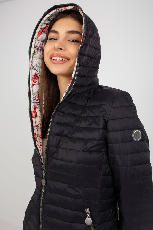 Striukė-NM-KR-BI-2016.00P-juoda