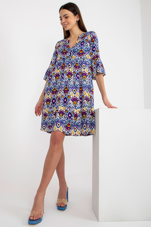 Purpurinė suknelė su V formos... Purpurinė suknelė su V formos...