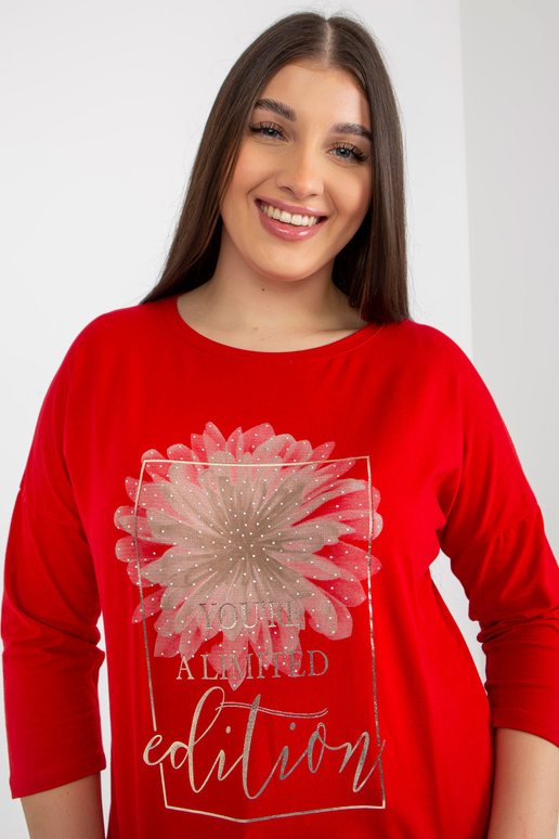 Raudona moteriška didelio dydžio... Raudona moteriška didelio dydžio...