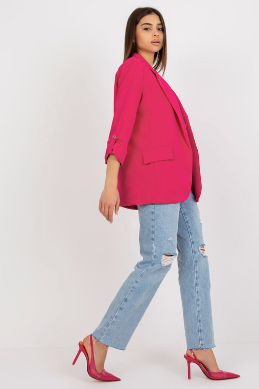 Rožinė striukė su suvyniotomis... Rožinė striukė su suvyniotomis...