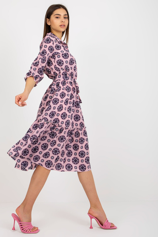 Šviesiai violetinė marškininė suknelė...