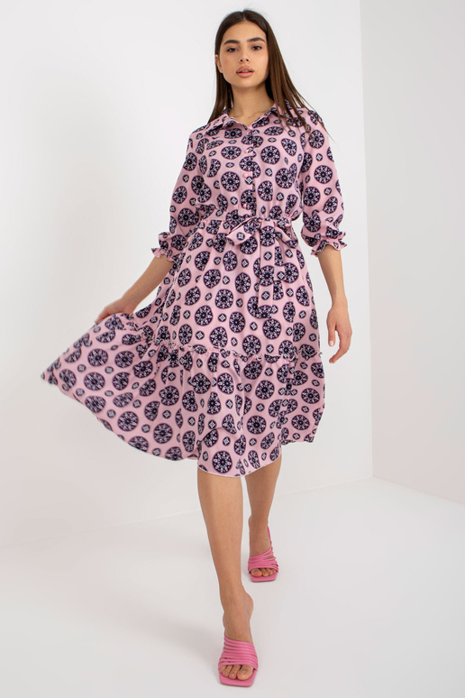 Šviesiai violetinė marškininė suknelė...