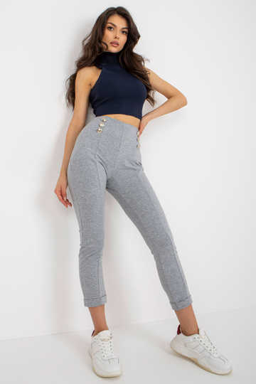 Pilkos spalvos medvilninės...