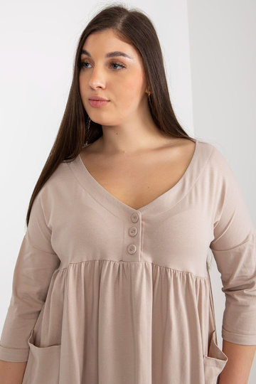 Smėlio spalvos džemperis su...