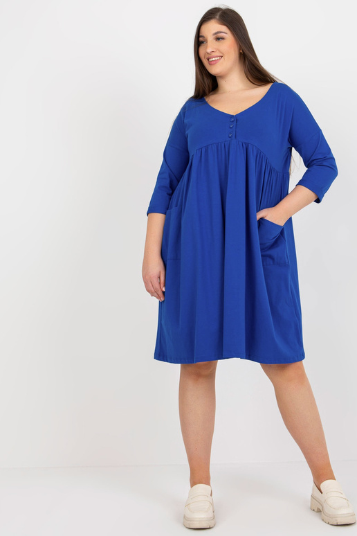 Tamsiai mėlyna plius dydžio bazinė... Tamsiai mėlyna plius dydžio bazinė...