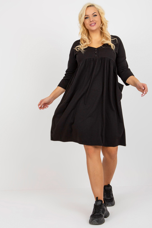 Juoda platėjanti plius dydžio...