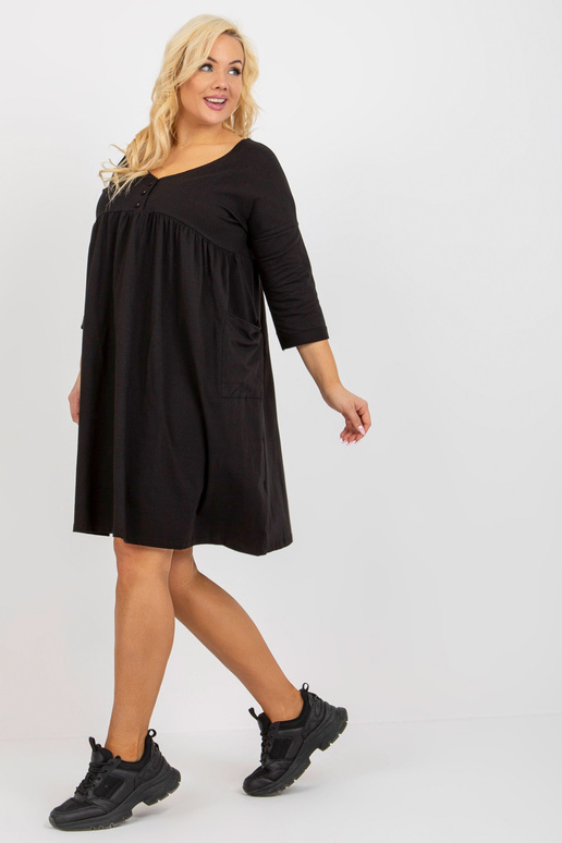 Juoda platėjanti plius dydžio...