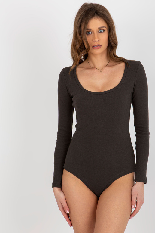 Khaki spalvos briaunotas pagrindinis...