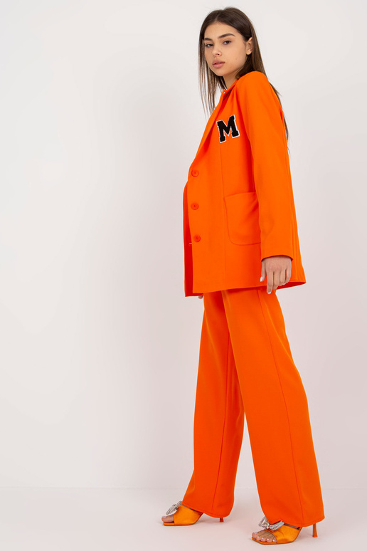 Oranžinis laisvalaikio kostiumo švarkas