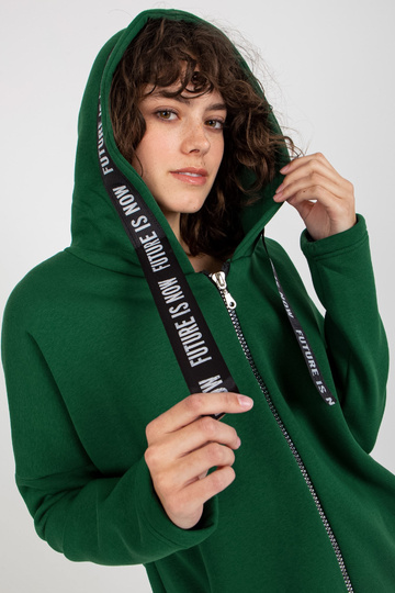 Tamsiai žalias ilgas... 2