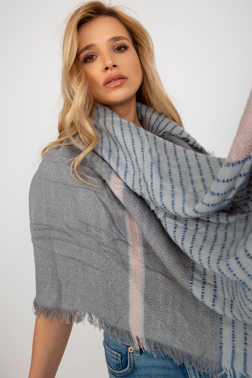 Pilka šviesiai rožinė skara su vilnos...