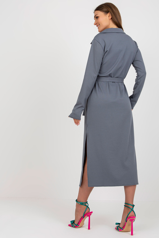 Pilka suknelė su briaunomis su... Pilka suknelė su briaunomis su...