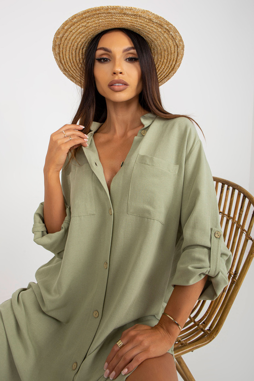 Šviesiai žalia midi suknelė oversize... Šviesiai žalia midi suknelė oversize...