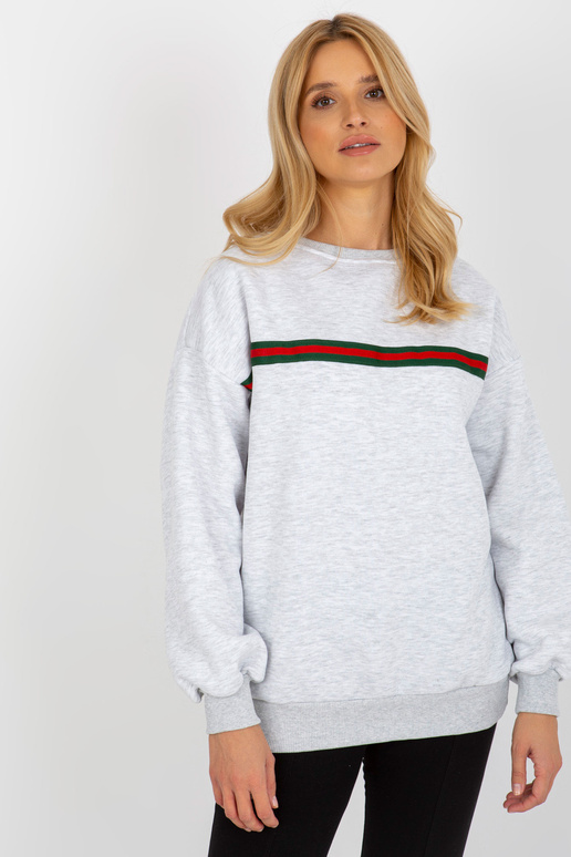 Šviesiai pilki moteriški megztiniai... Šviesiai pilki moteriški megztiniai...