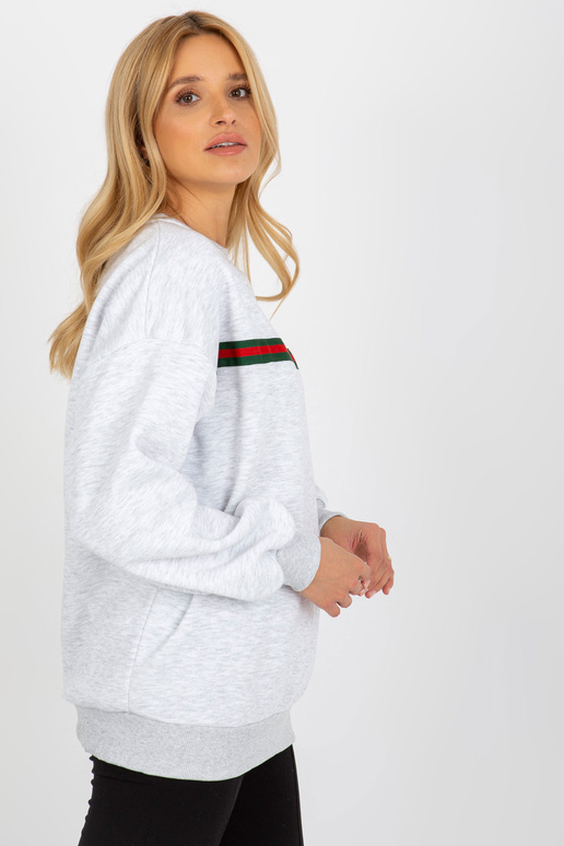 Šviesiai pilki moteriški megztiniai... Šviesiai pilki moteriški megztiniai...