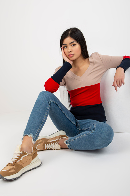 Smėlio ir tamsiai mėlynos spalvos... Smėlio ir tamsiai mėlynos spalvos...